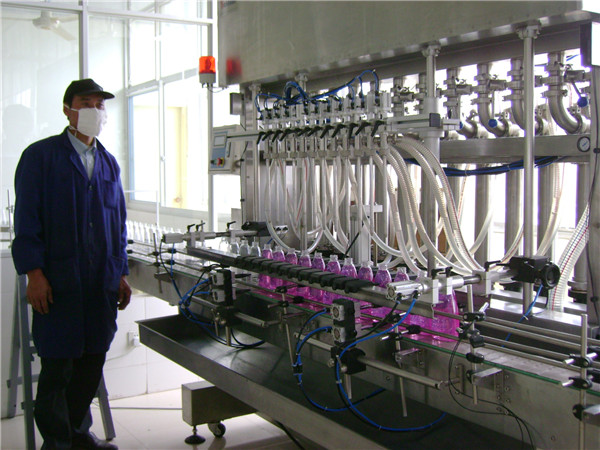 botol mengisi mesin cair